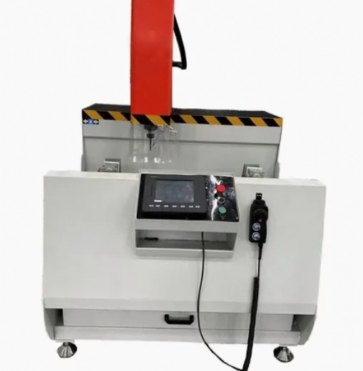 Summus Precision 800mm Gravis Officium CNC Machining Centrum pro Industrial Aluminium Profile